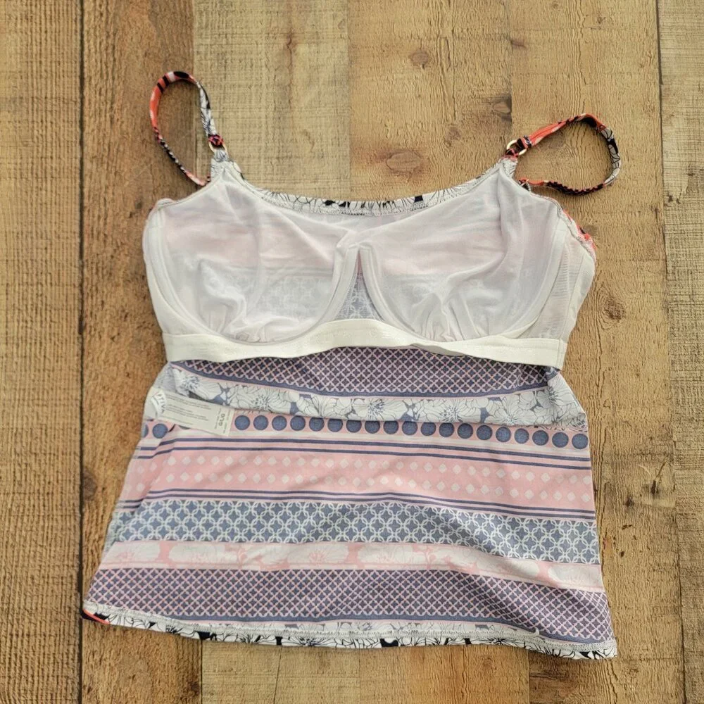 Captiva Coral and Navy Print Tankini Bathing Suit - Picture 6 of 16